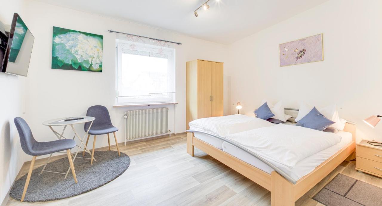 Hotel Weisses Roessl Pfreimd Zewnętrze zdjęcie